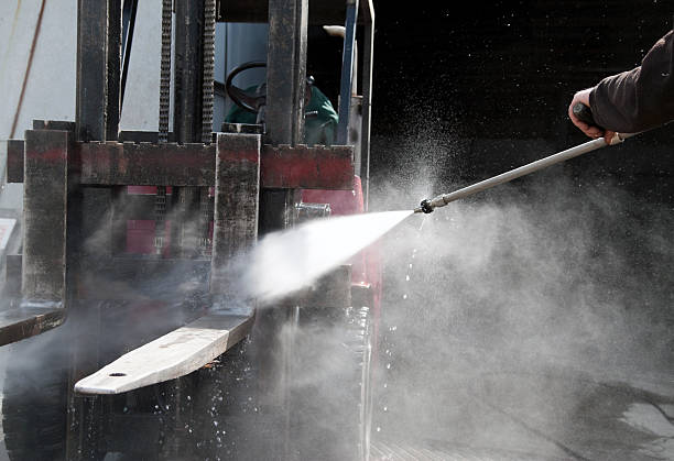 Best Commercial Building Pressure Washing  in Deville, AL